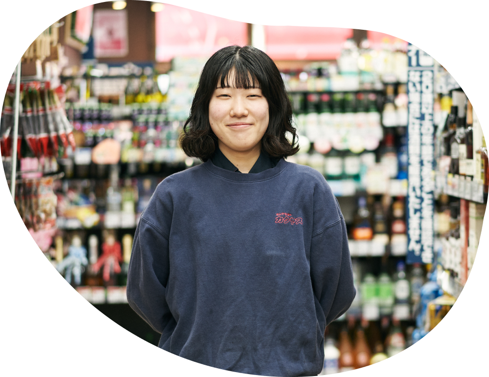 写真：笑顔の社員